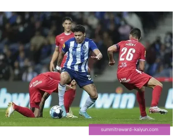 阿拉维斯中场新星引领战术革新，助队表现稳健提升比赛组织能力