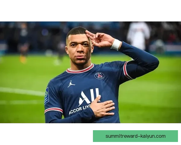 姆巴佩在西甲金靴竞争中表现稳健，状态回暖引发关注